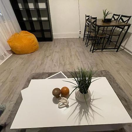 לונדון Stunning 2 Bedroom On Tower Bridge מראה חיצוני תמונה